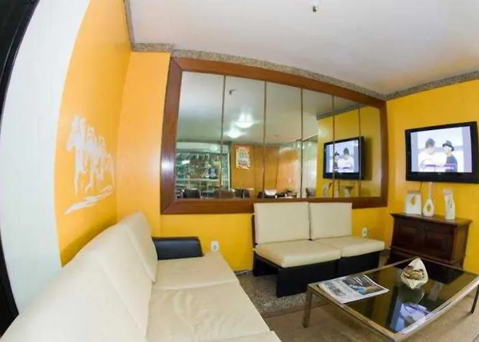 Hotel Ornatus Palace